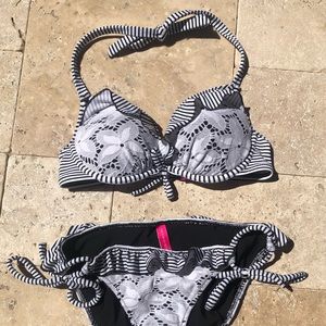 Victoria Secret Push up bikini